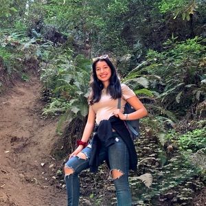 Meet your Posher, Brianna